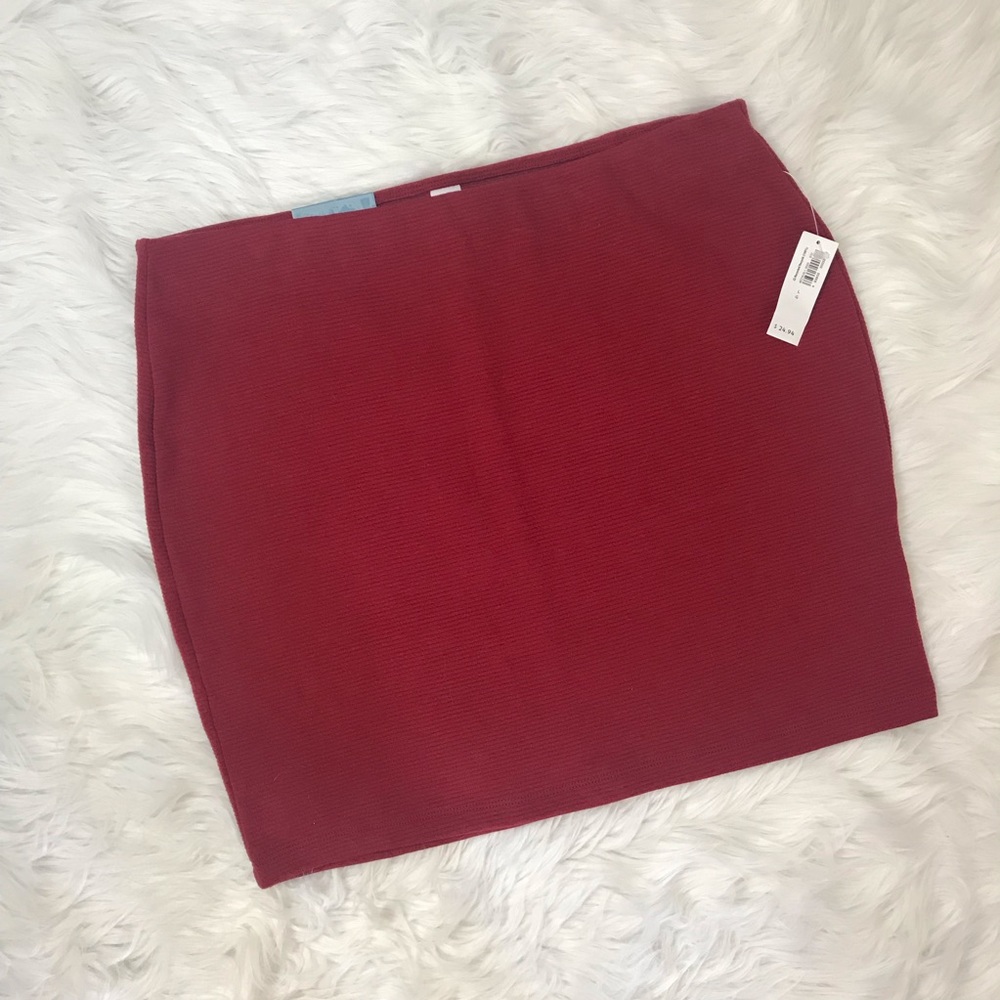 Red Mini Skirt ❤️ NWT